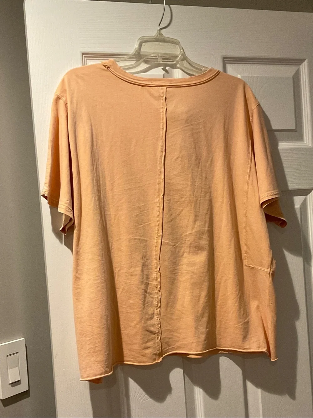 easel Peach Short Sleeve Tee with Shell Graphic - Picture 3 of 4